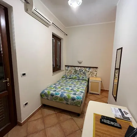 Dormo Da Lia Borgo San Nicola Guest house *