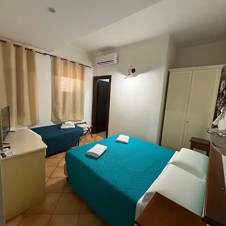 Dormo Da Lia Borgo San Nicola Gasthof Mandra Capreria